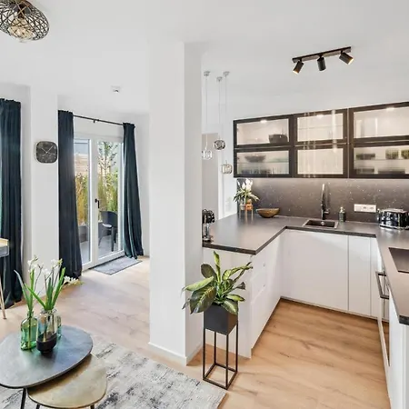 Cozy In Mnchen With 1 Bedroom